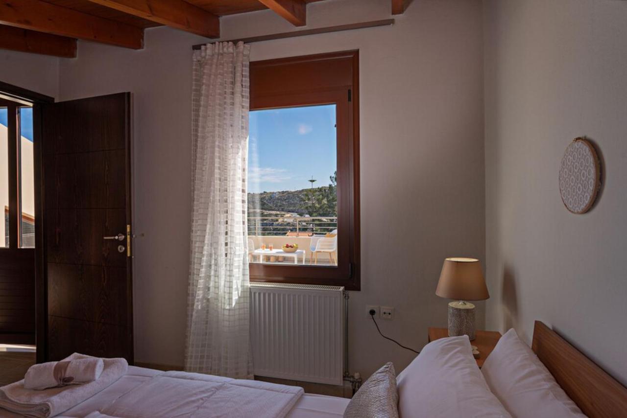 Villa Ellovos With Private Pool Rethymno Exteriör bild