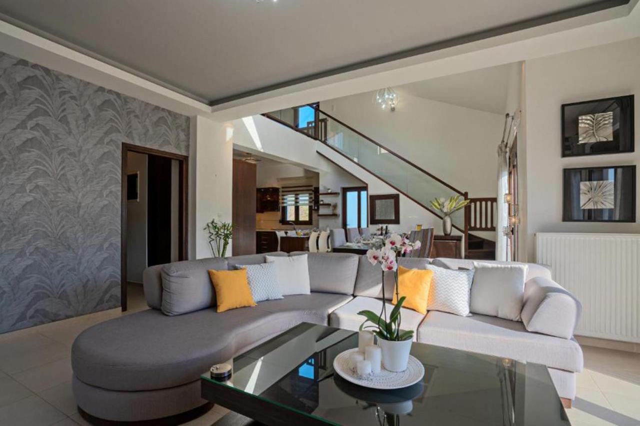 Villa Ellovos With Private Pool Rethymno Exteriör bild